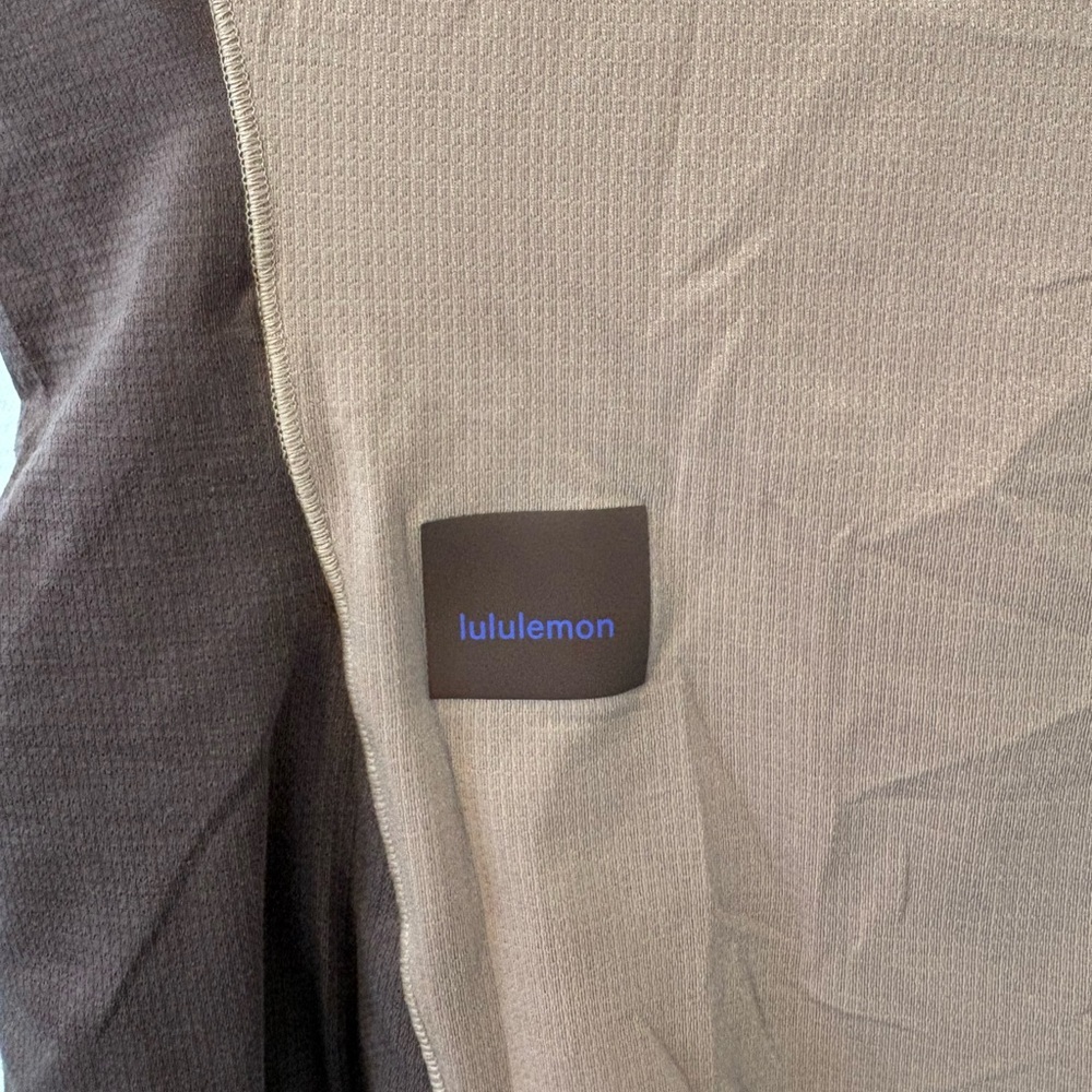 Lululemon Cap Sleeve Hiking Top Small - Picture 6 of 6